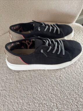 Casual Black Canvas Hey Dude Women’s Sneakers with Tan Heel